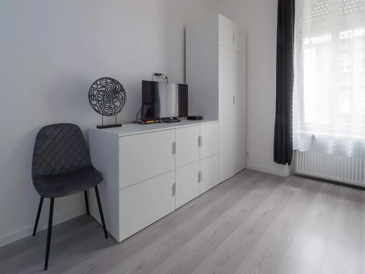 Executive Single Room With En-Suite In Guest House City Centre Luxembourg 0*,