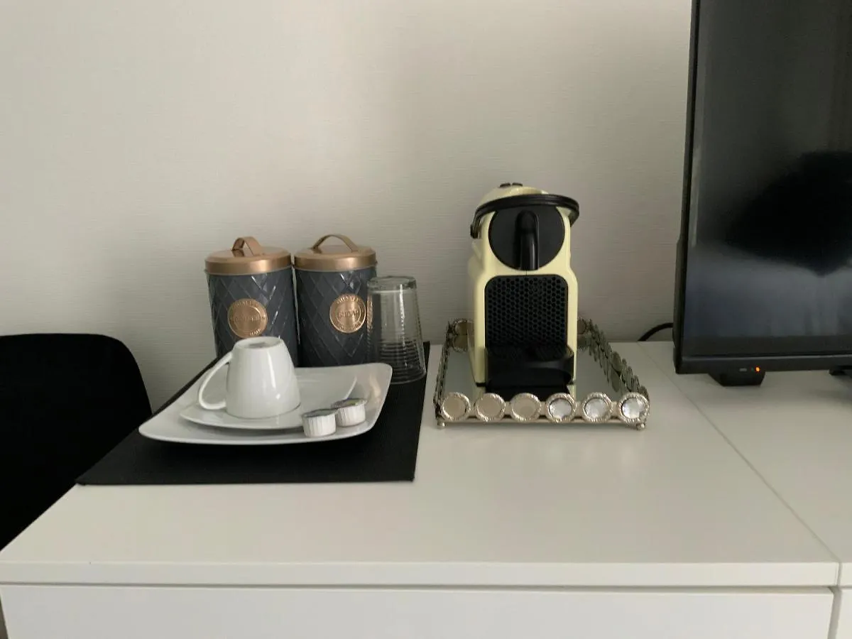 Executive Single Room With En-Suite In Guest House City Centre Luxembourg Luxembourg
